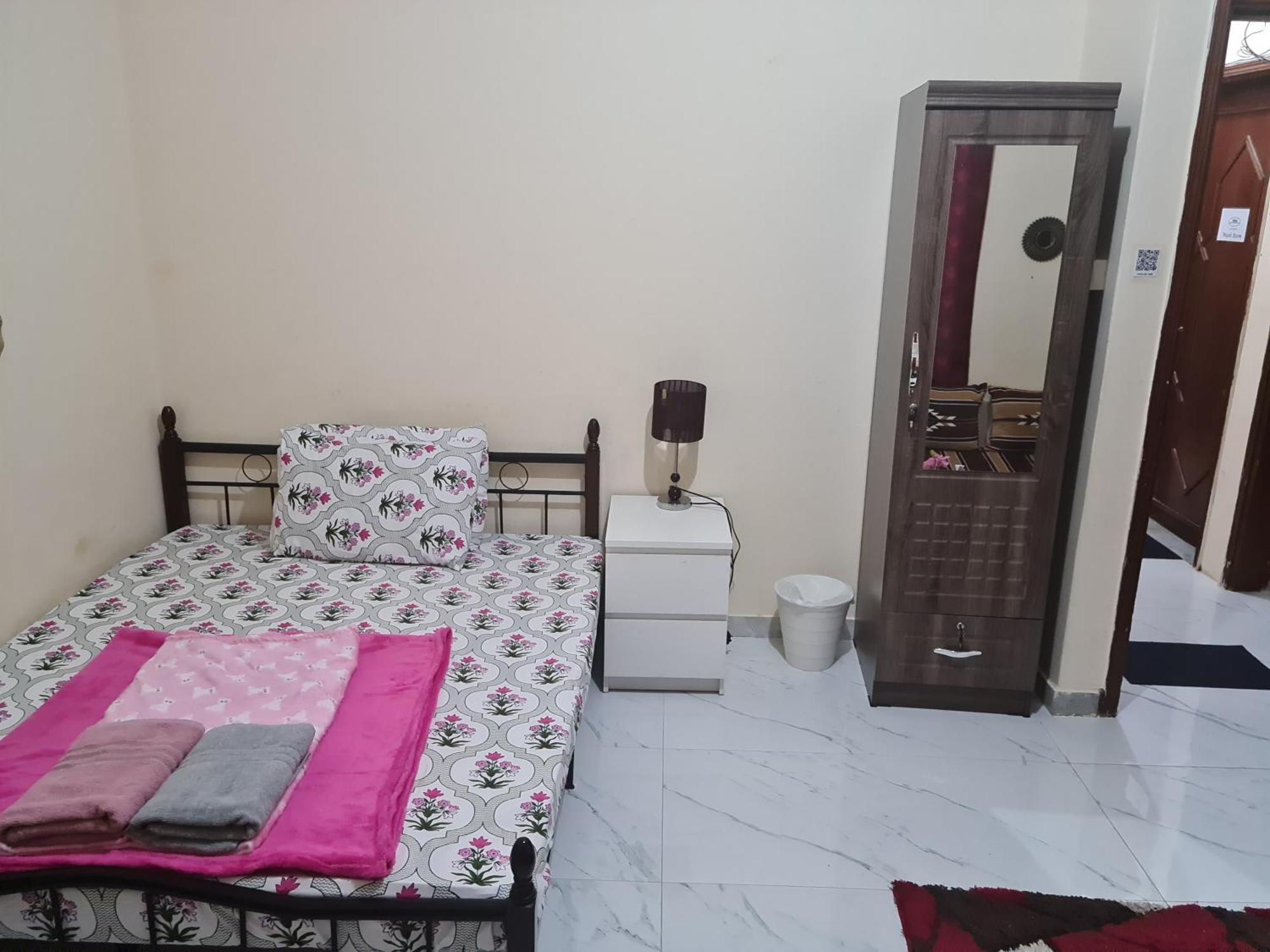 Cozy Corner 2024 Daire Abu Dabi Dış mekan fotoğraf
